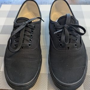 Vans Women's Black Canvas Sneakers
